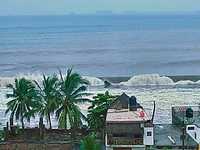 La Manzanilla Mexico Beach Photos - 03-10 Big storm waves - photo by Jane Gorby - Campo Ecological, Costa Alegre, Costalegre, Jalisco.